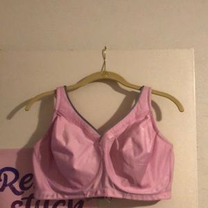 Glamorize 42 DD pink sports bra very gently worn